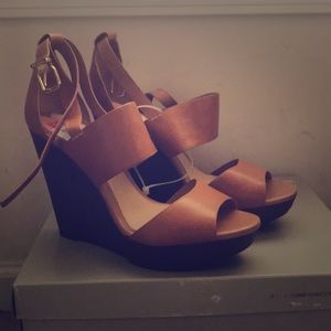 Gianna Bini Wedge Sandal